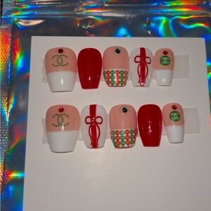 10 PC Hand Crafted Coco Christmas Nails NWT